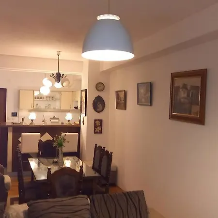 Modern And Stylish Apartament