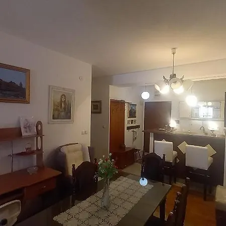 Modern And Stylish Appartement *